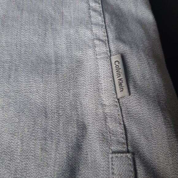 Calvin Klein SZ M Slim Fit Gray 100% Cotton Men's Button Down Shirt - Picture 9 of 13
